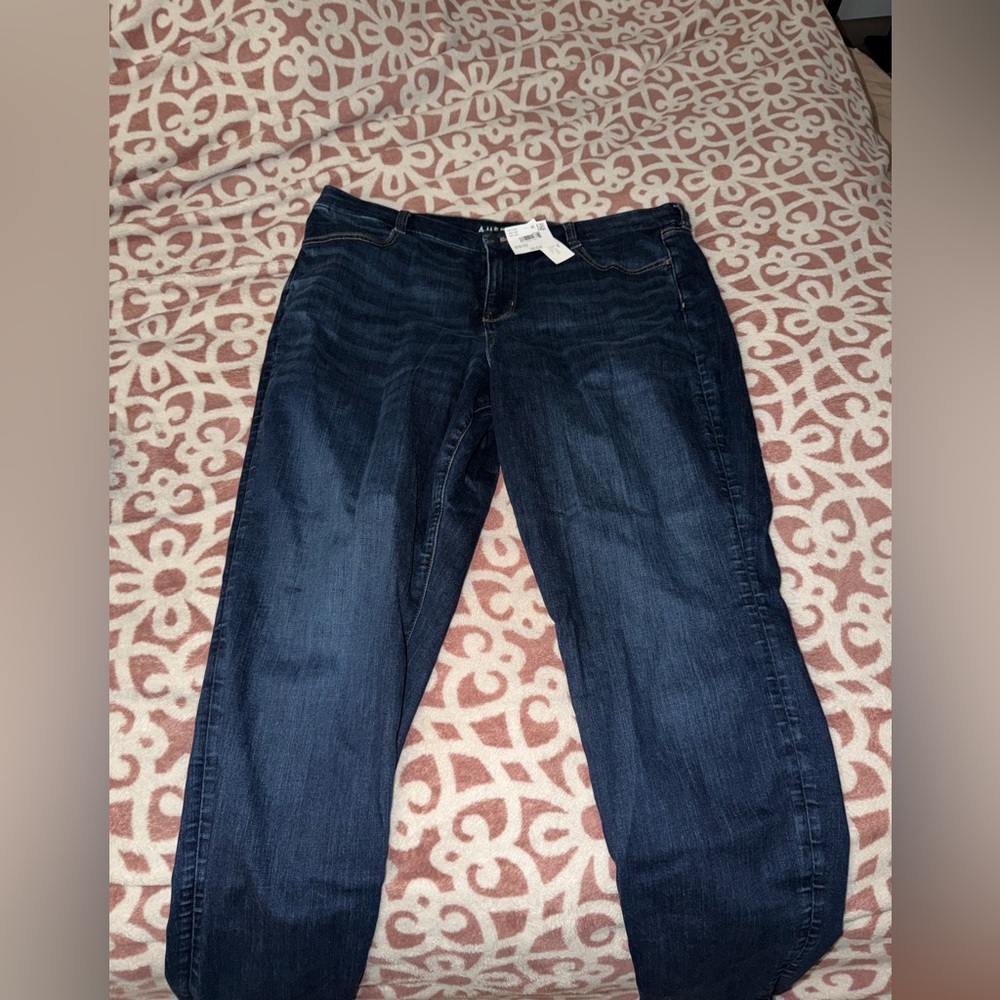 American Eagle Outfitters Dark Blue Straight Leg Jeans